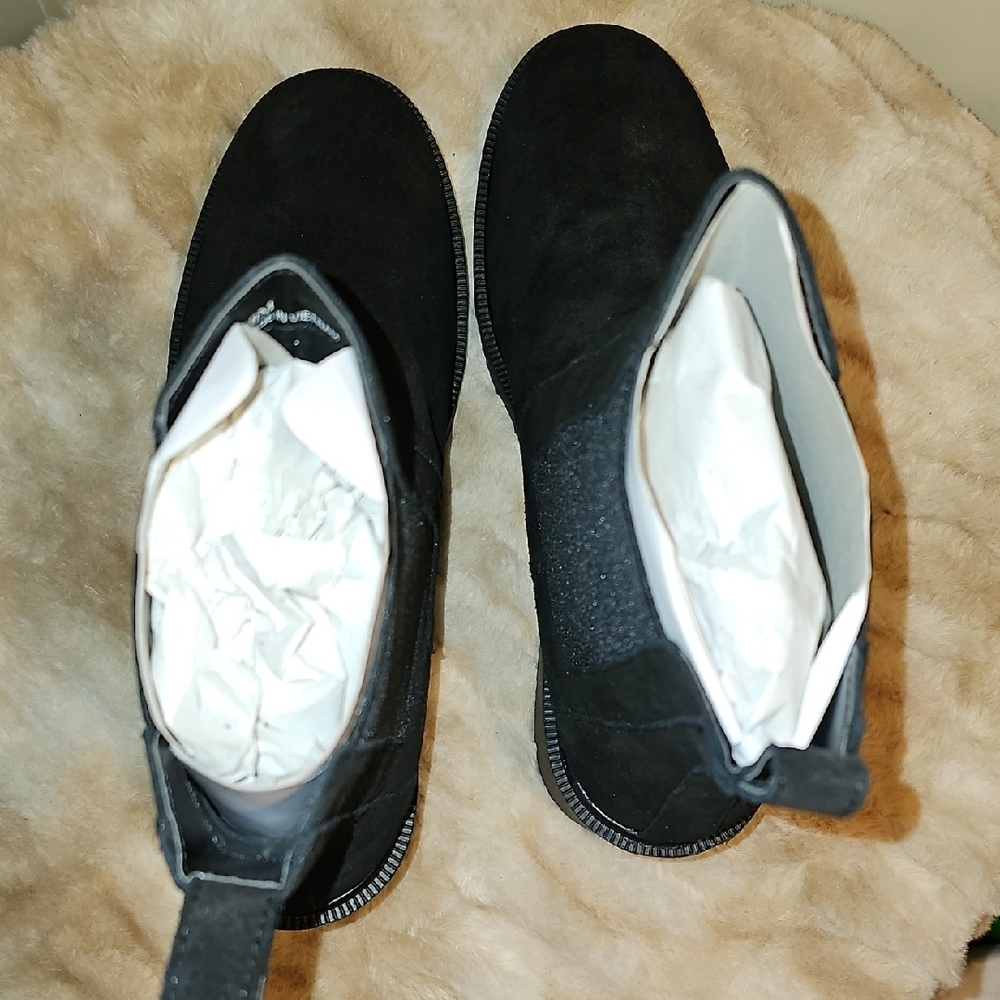 LISA VICKY-Women's Black Suede Ankle Boots Size 10. NIB! - Picture 10 of 12